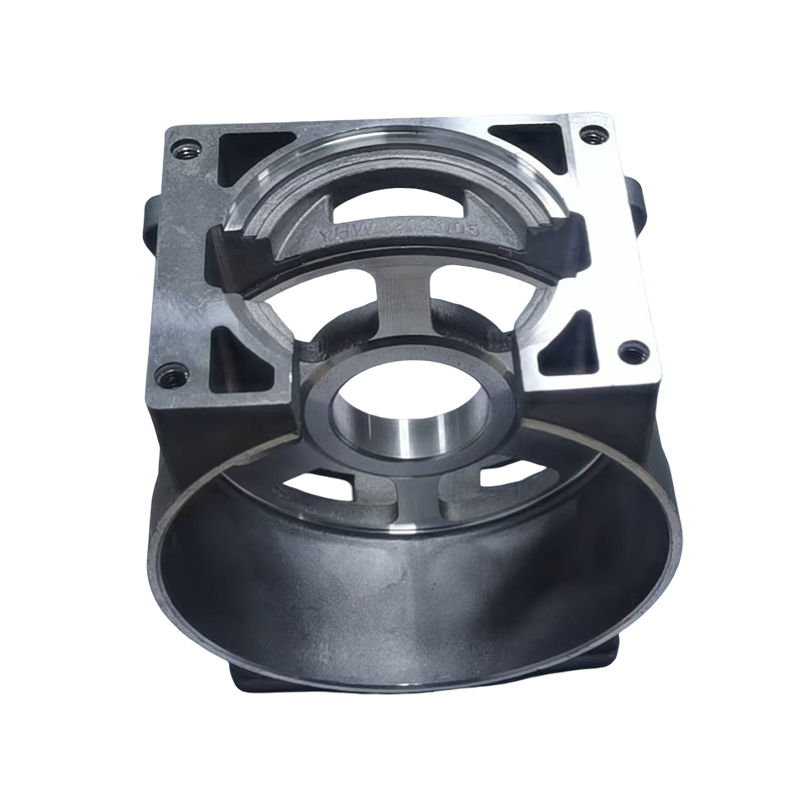 How is the exhaust temperature controlled during the operation of an oxygen concentrator compressor?